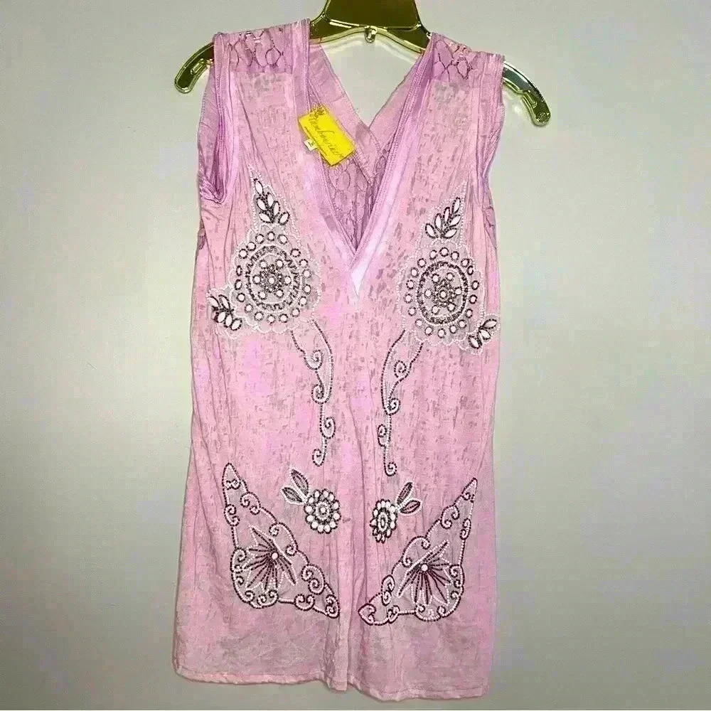 Tambourine Design Beaded Top from India. Hand-beaded. Exclusive brand. Size S